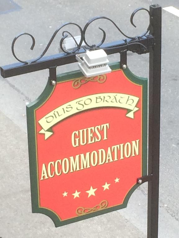 Dílis Go Bráth room 1